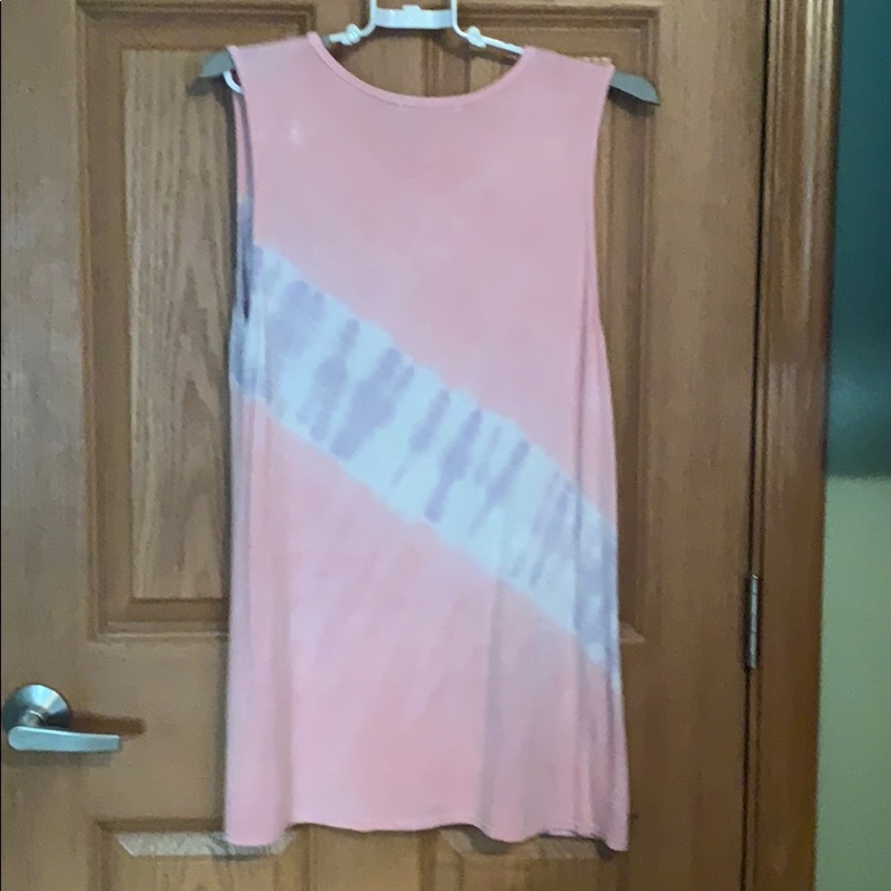Tank top - Picture 2 of 3